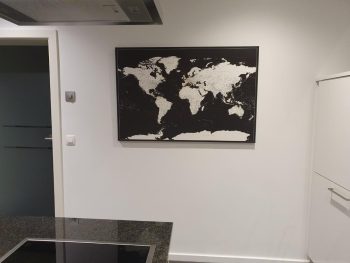 push-pin-world-map-customer-photo-large-modern-black